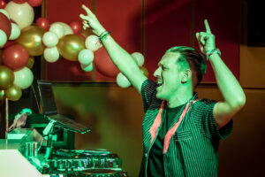 DJ Marvin